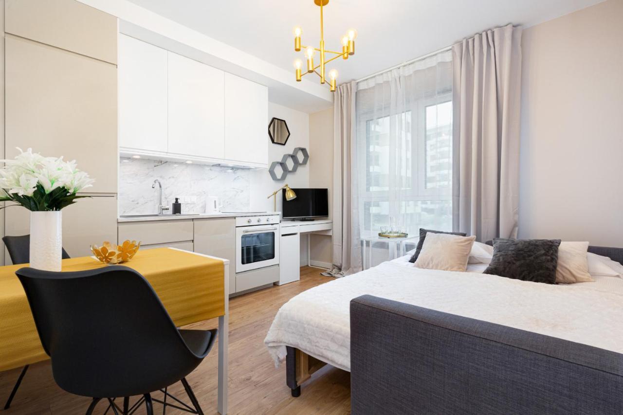 Mokotow Business Center Apartments By Noclegi Renters Varsóvia Exterior foto